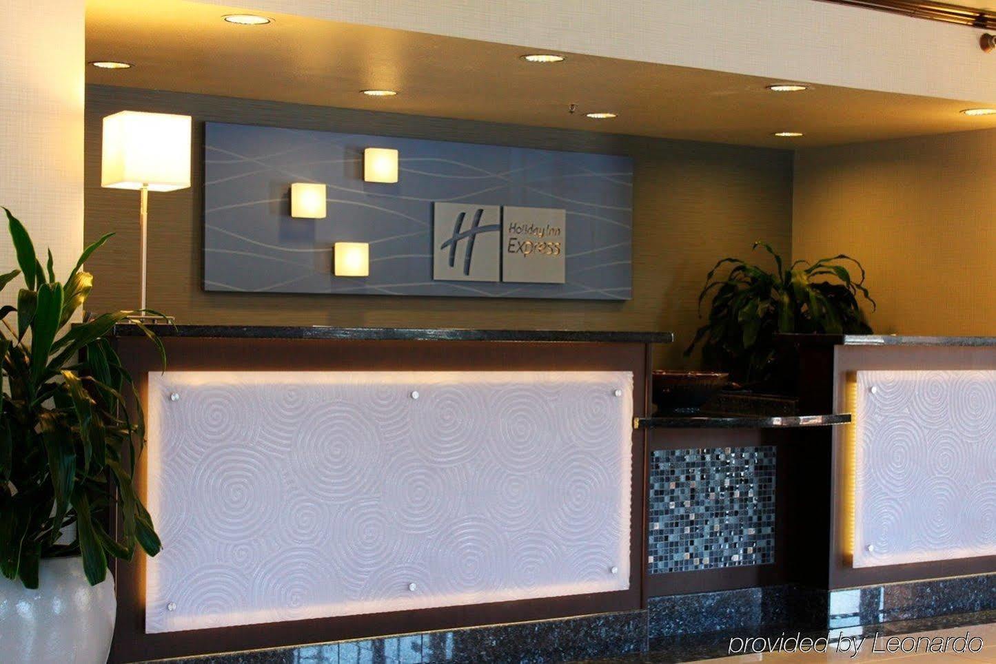 Holiday Inn Express San Diego - Sea World Area, An Ihg Hotel Exterior photo